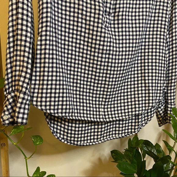 Merona Black and White Plaid Long Sleeve Top, Small, Half Button Front, Soft - Picture 4 of 8